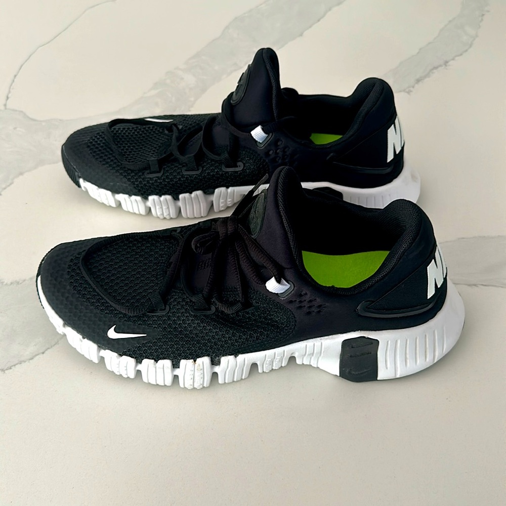Nike Free Metcon 4 women sneakers size 7.5 - Picture 6 of 12